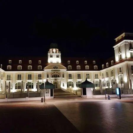 Residenz Seeblick 16 Mit Seitlichen Ostseeblick *